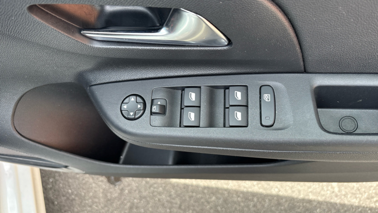 Vauxhall Corsa 1.2 GS 5dr Petrol Hatchback